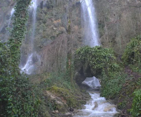 Chalet Les Divines Cascades Roquefort-Les-Cascades